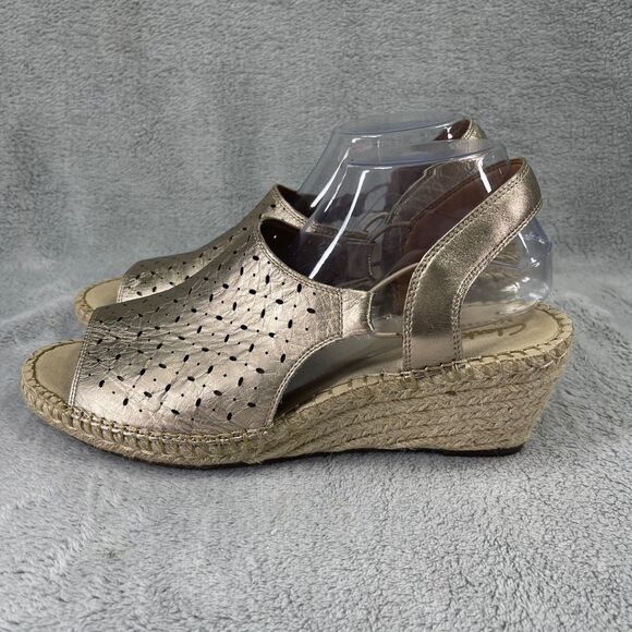 Clarks Artisan Sandal Wedges Women's 11 Metallic Gold Strap Woven Heel Petrina - Picture 2 of 12